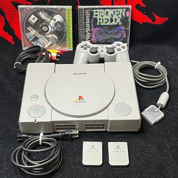 Playstation 1 Bundle. Fully Tested. - Picture 1 of 9